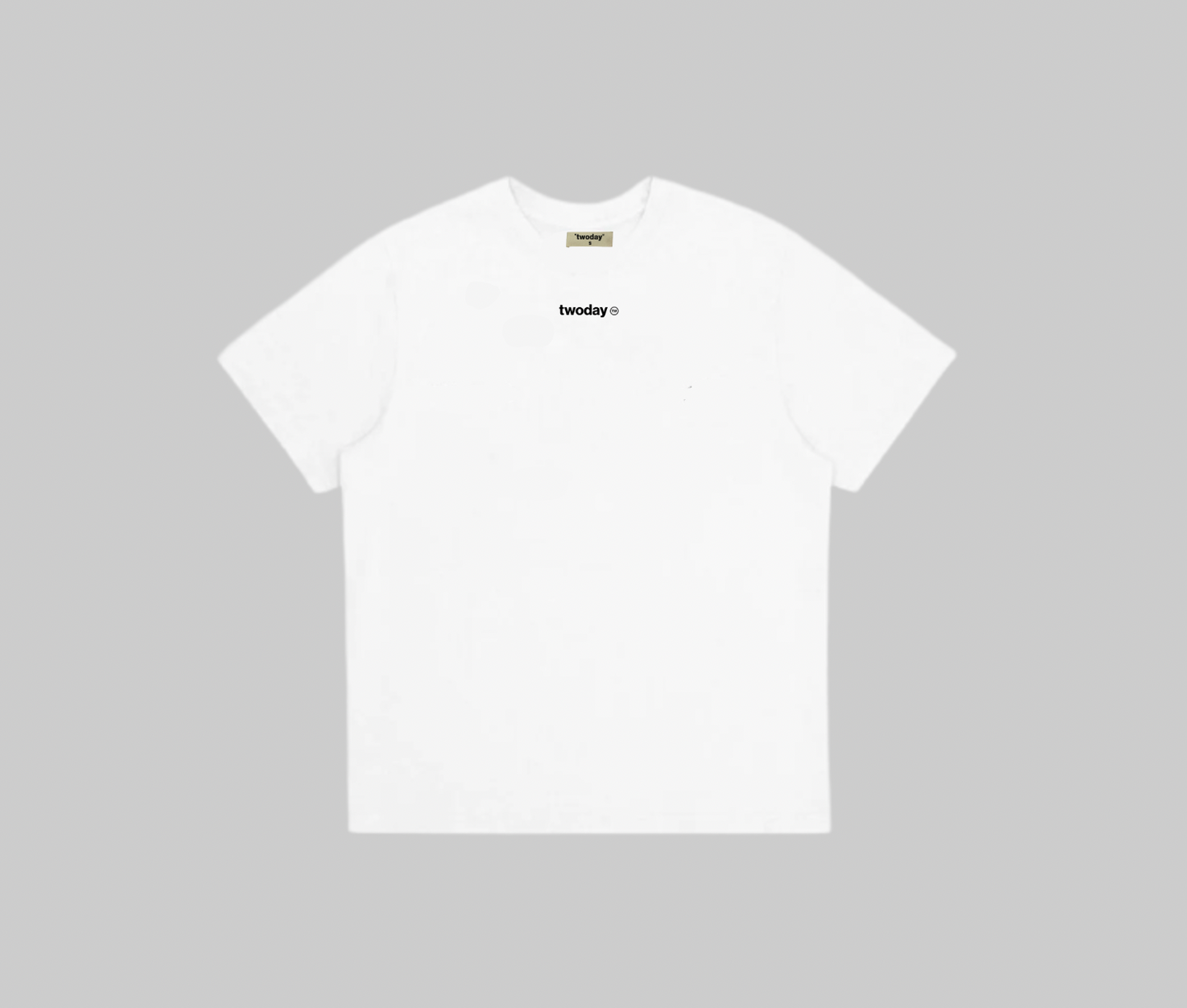 WHITE BUNNY T-SHIRT